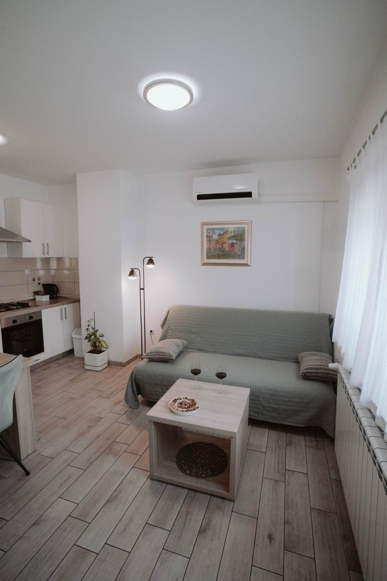 Apartments Peric - Zupanja Eksteriør bilde